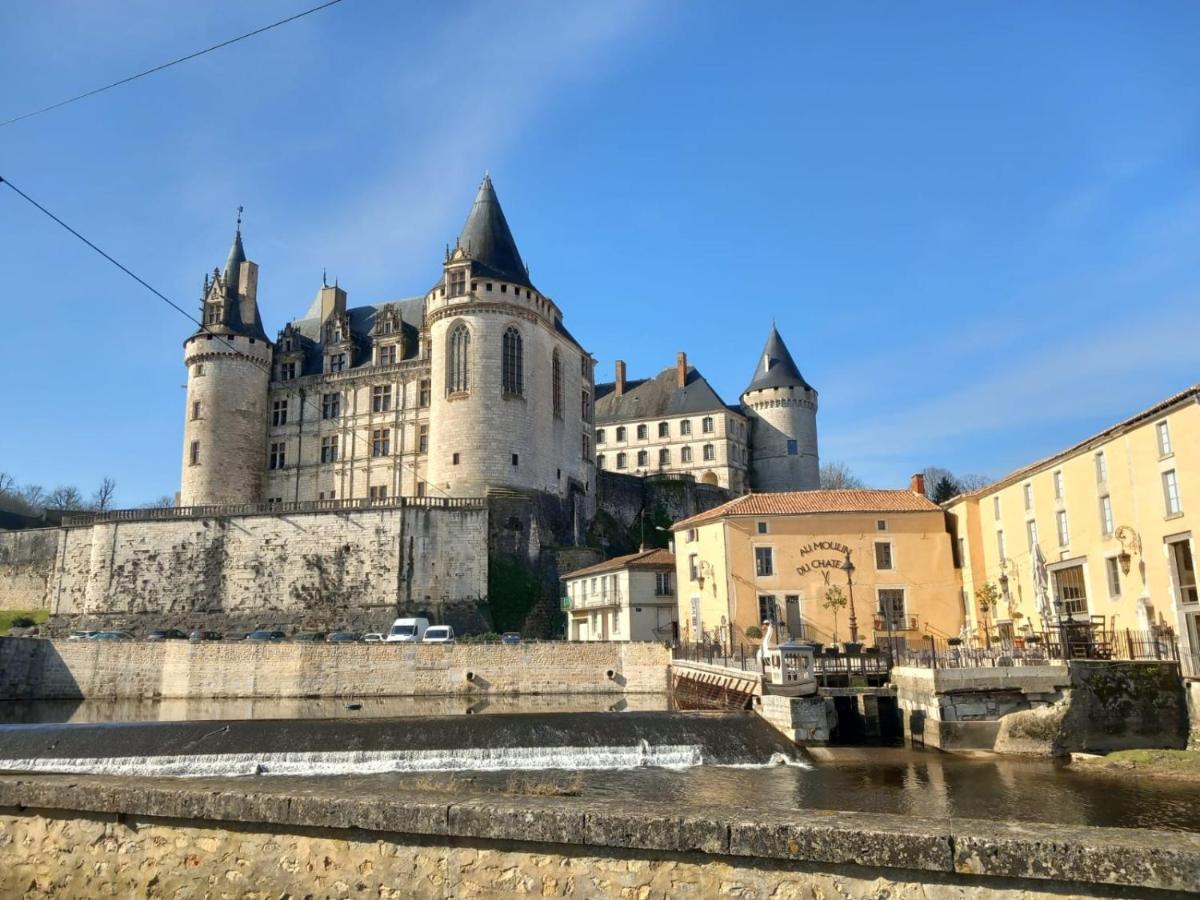 Montbron Maison De Campagne, Bulle De Verdure المظهر الخارجي الصورة